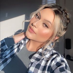 Meet your Posher, Vanessa